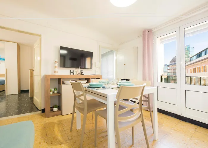 Vincenzo House Free Wi-fi Centro Citta * ジェノヴァ