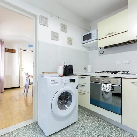 Vincenzo House Free Wi-fi Centro Citta Апартаменты Генуя